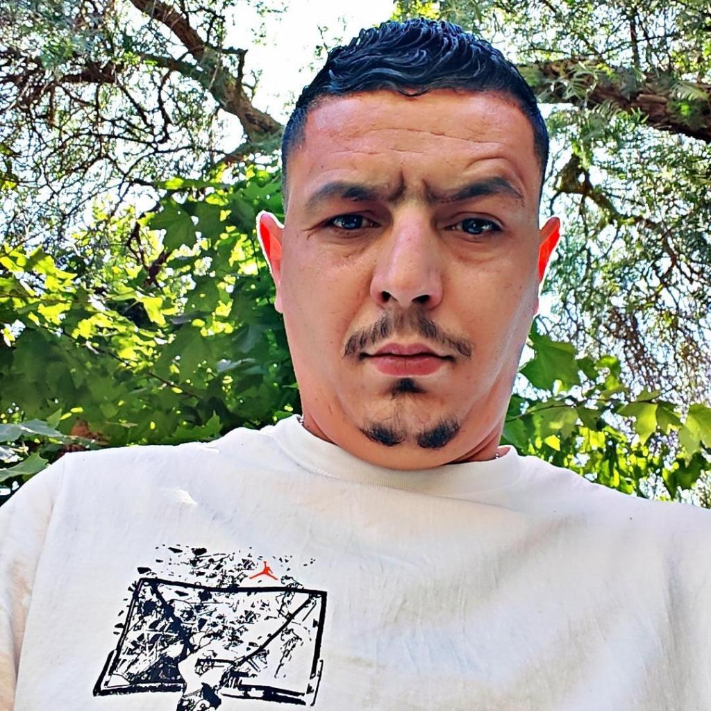 Lyes technicien chaudières alger