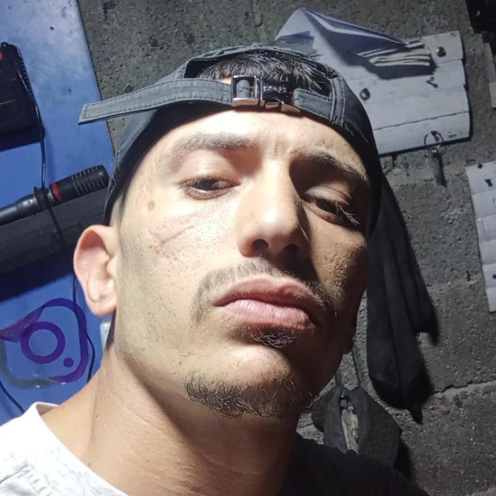 Saleh Micano
