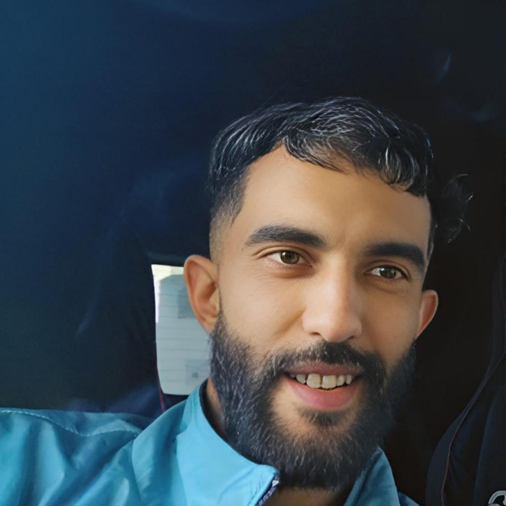 Abdeldjallil Plombier